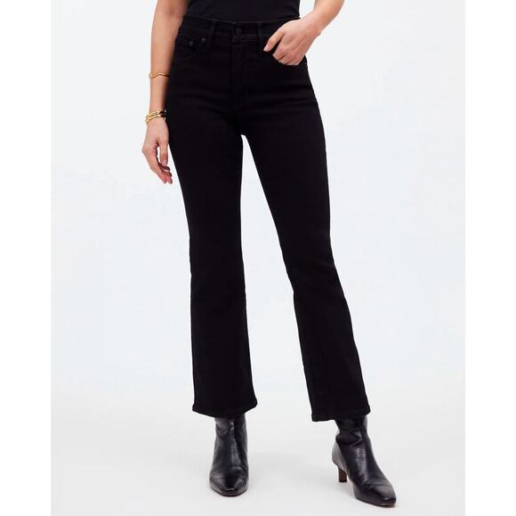 NWT Madewell Petite Kick Out Crop Jeans In Black Size 25P - Picture 2 of 10